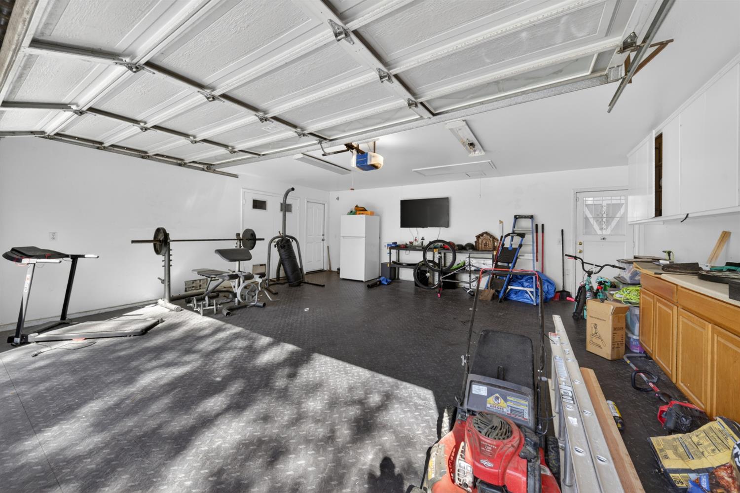 1120 Paseo Verde Dr, Merced, CA 95348
