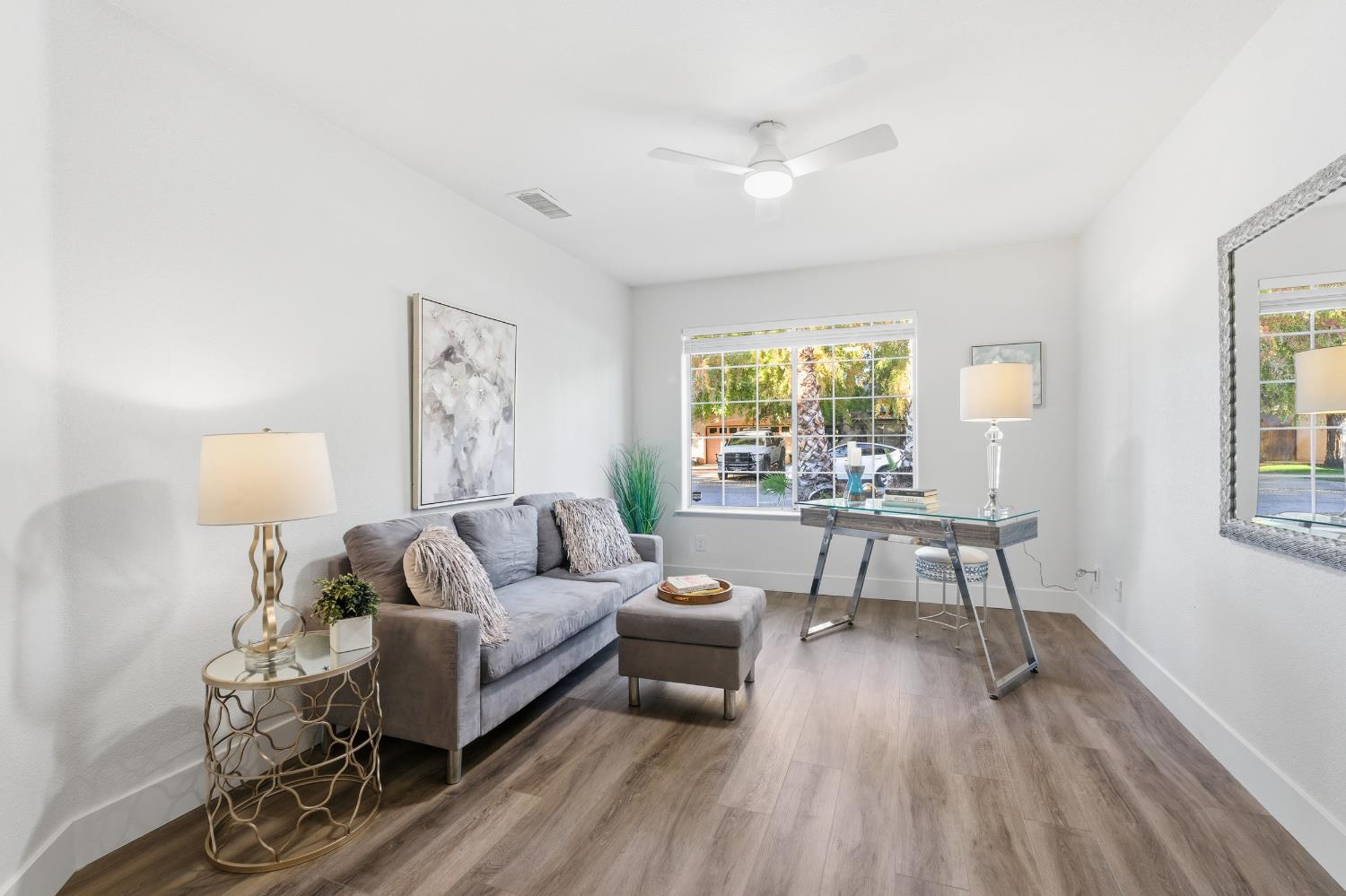 1839 E Cole, Fresno, CA 93720