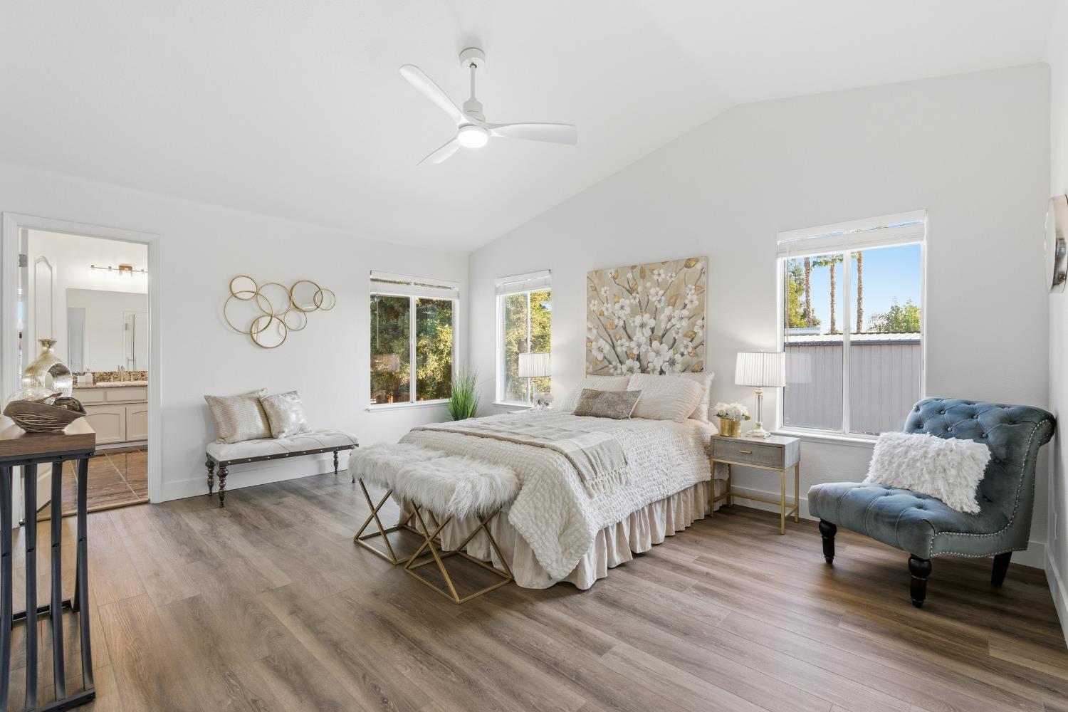 1839 E Cole, Fresno, CA 93720