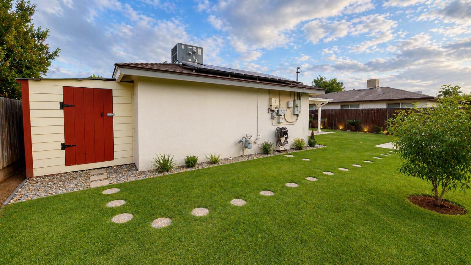 4487 N Argyle, Fresno, CA 93727