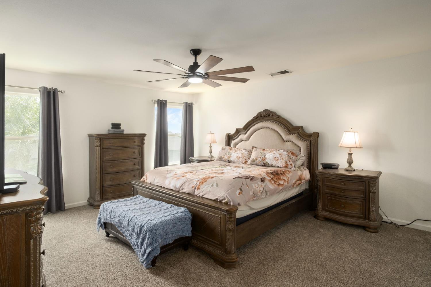 600 W Lake St, Kingsburg, CA 93631
