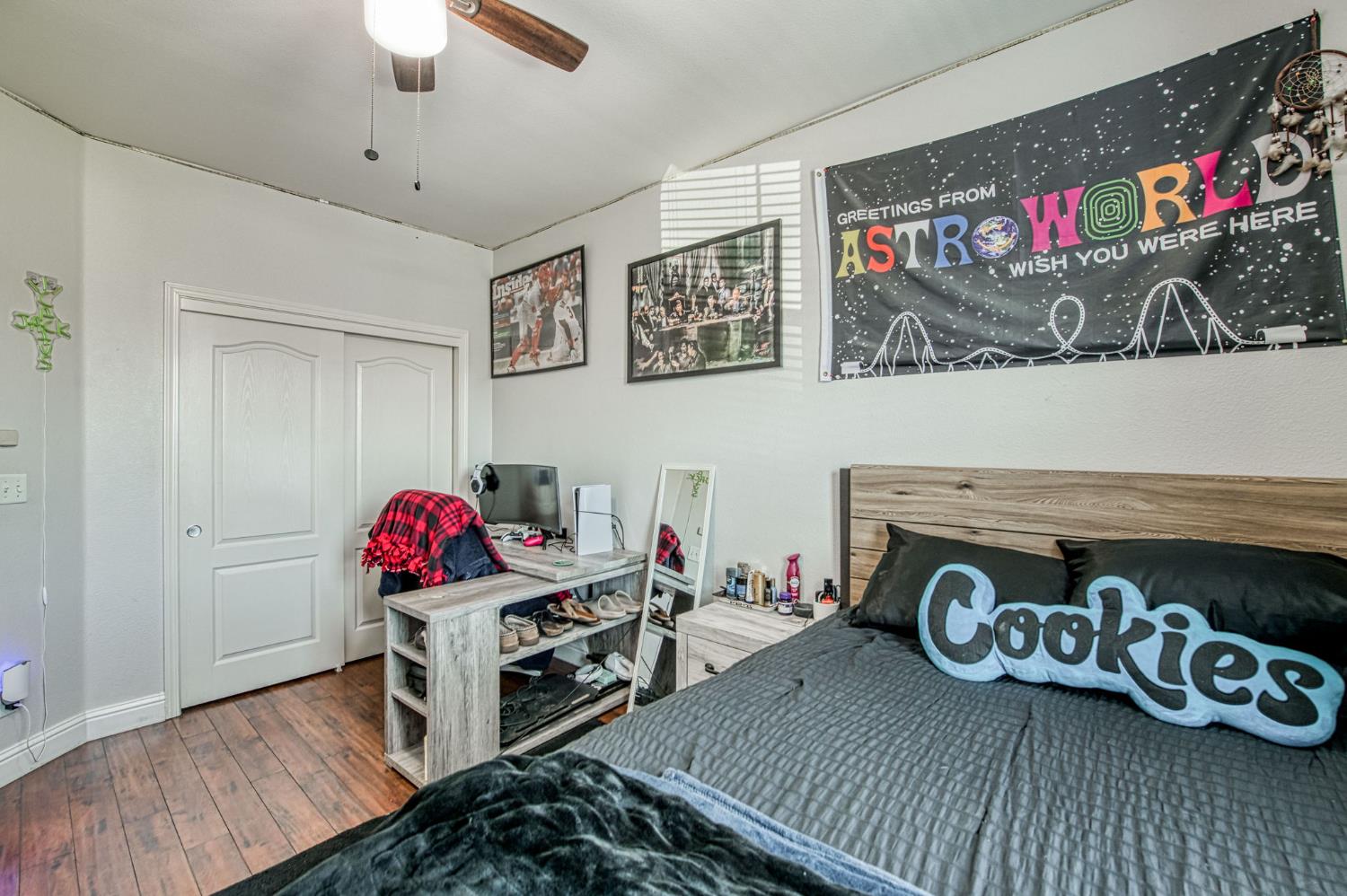 3683 W Black Walnut Ln, Fresno, CA 93711
