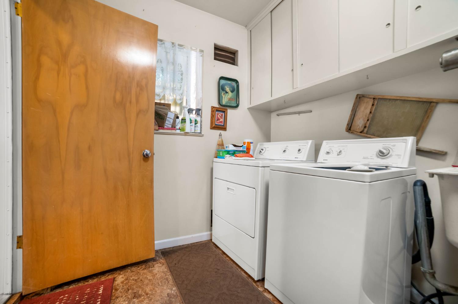 2244 E Princeton Ave, Fresno, CA 93703