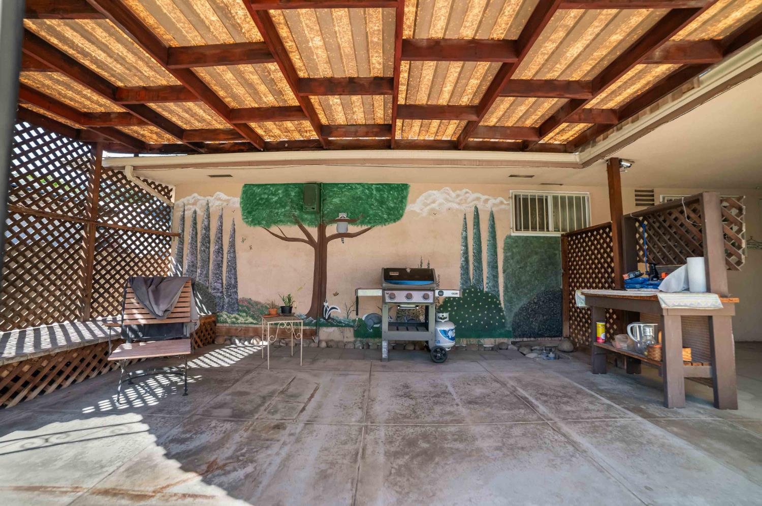 2244 E Princeton Ave, Fresno, CA 93703