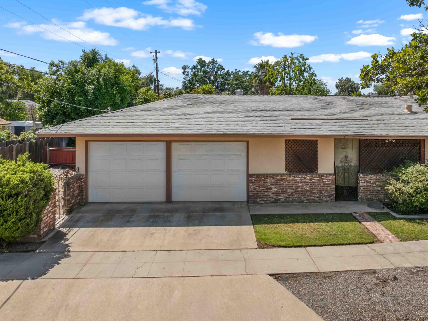 2244 E Princeton Ave, Fresno, CA 93703