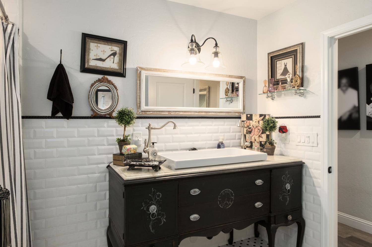 3868 N Van Ness Blvd, Fresno, CA 93704