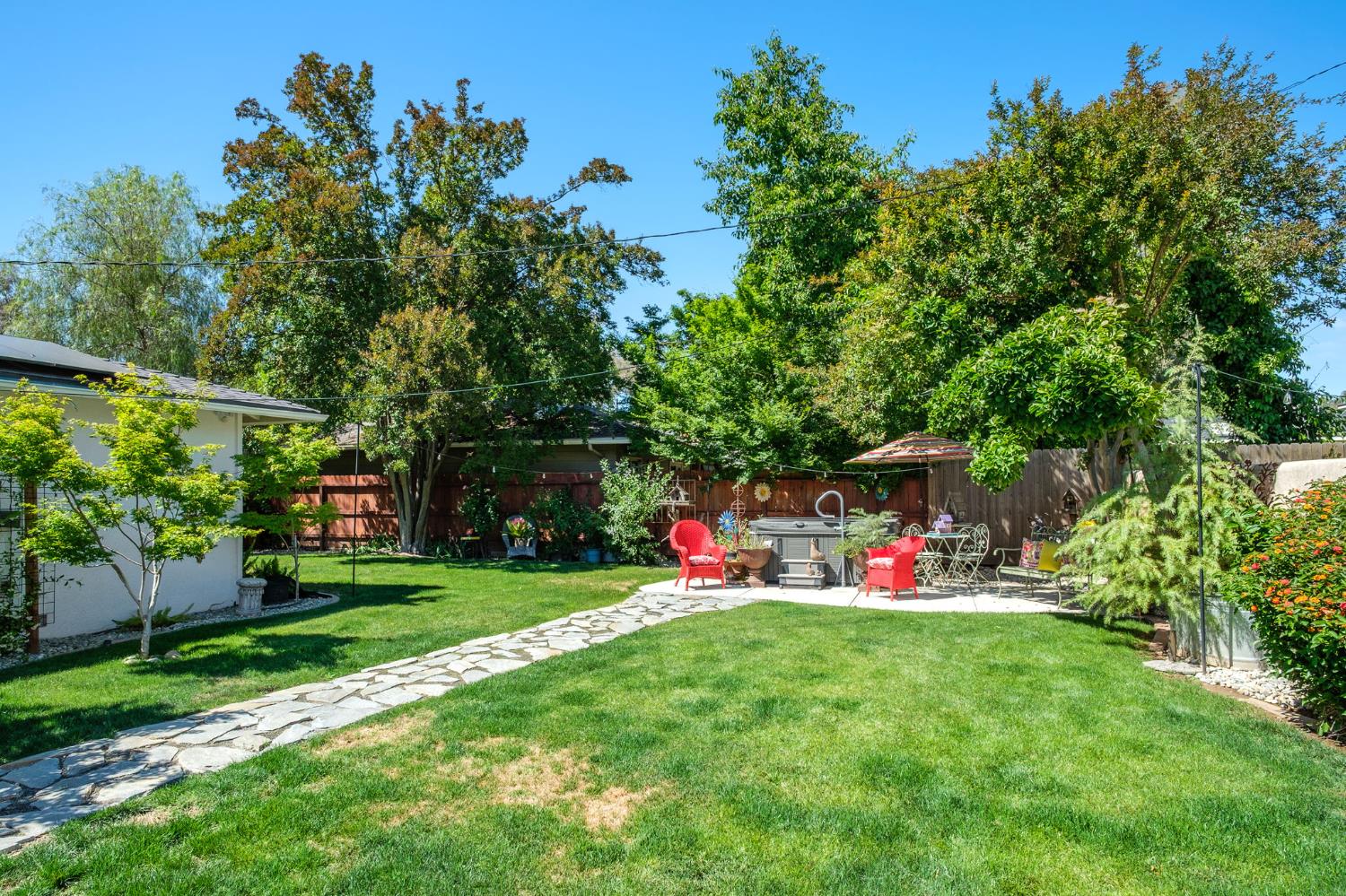 3868 N Van Ness Blvd, Fresno, CA 93704