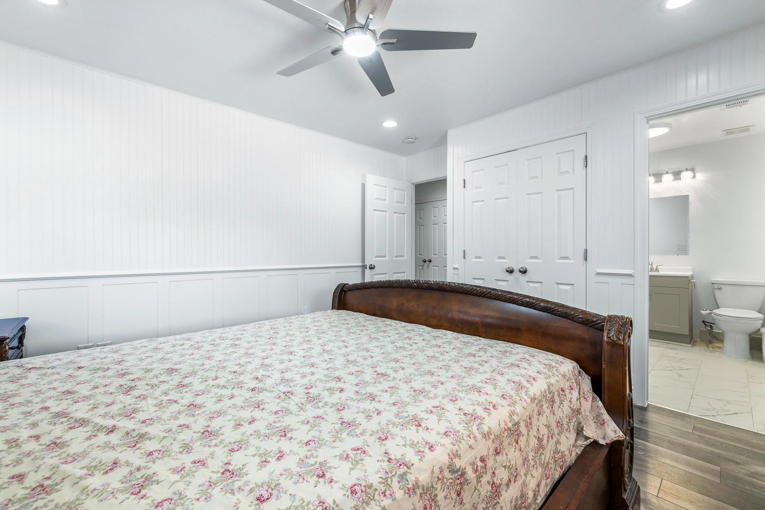 408 W San Joaquin St, Avenal, CA 93204