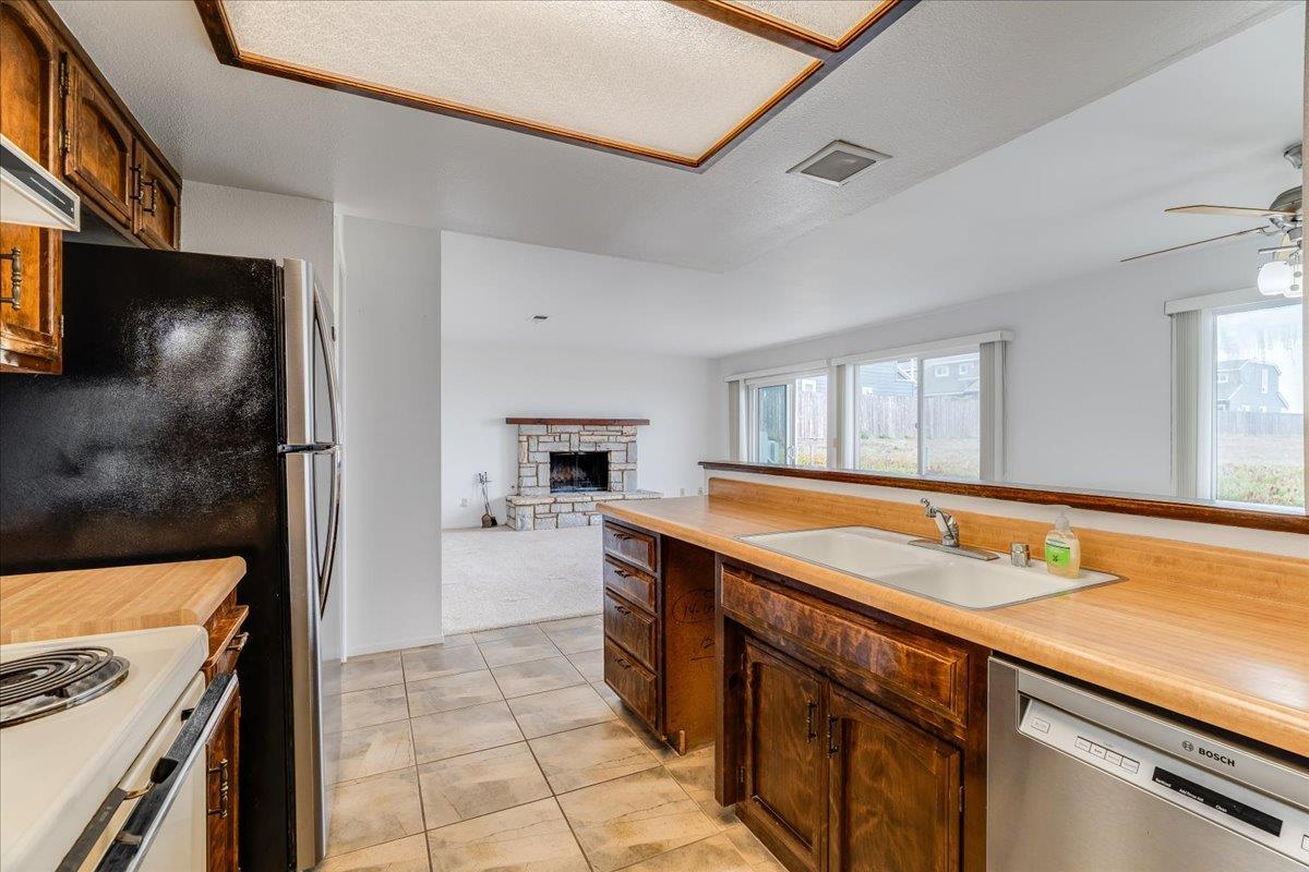 9120 Balboa Ave, San Simeon, CA 93452