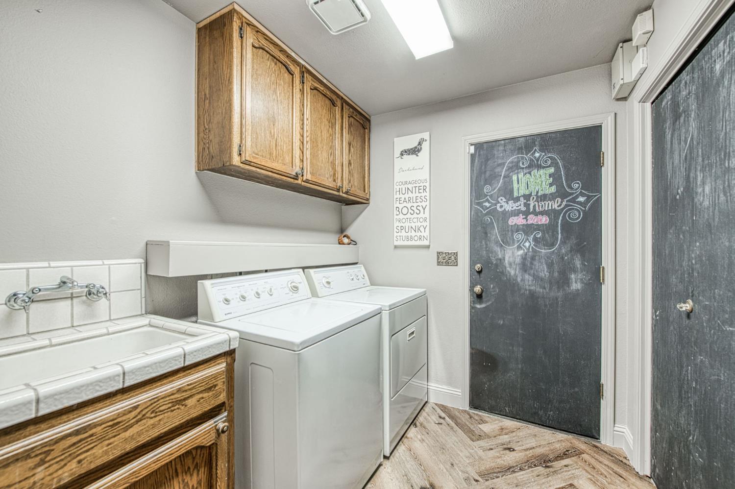 6635 N West Ave, Fresno, CA 93711