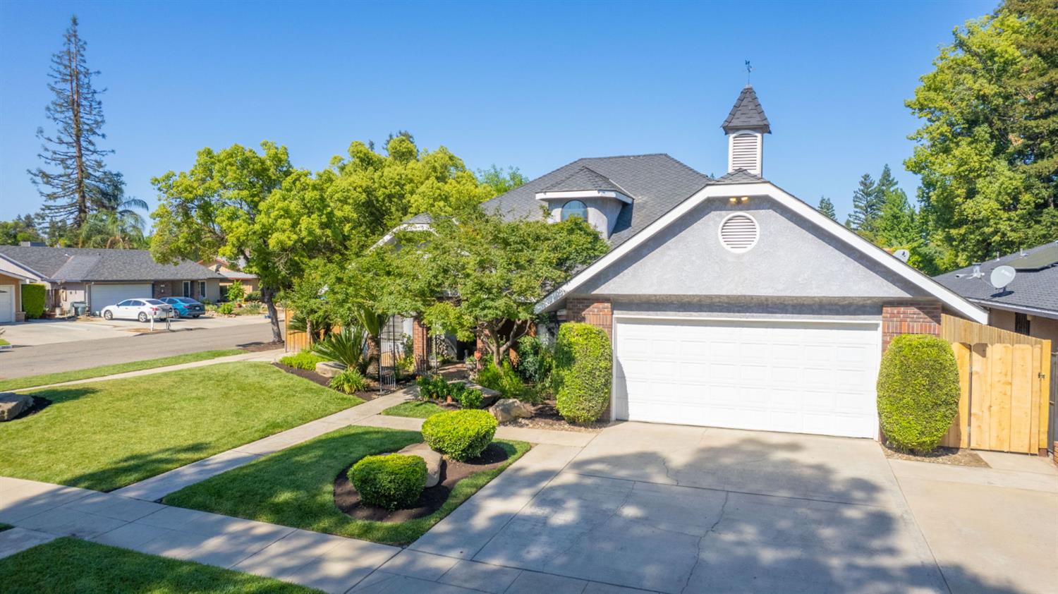 6635 N West Ave, Fresno, CA 93711
