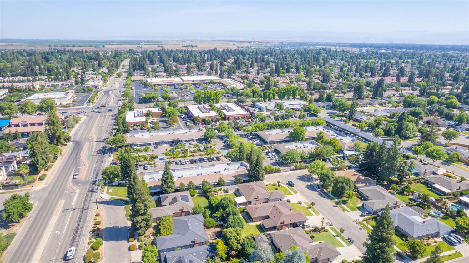 6635 N West Ave, Fresno, CA 93711