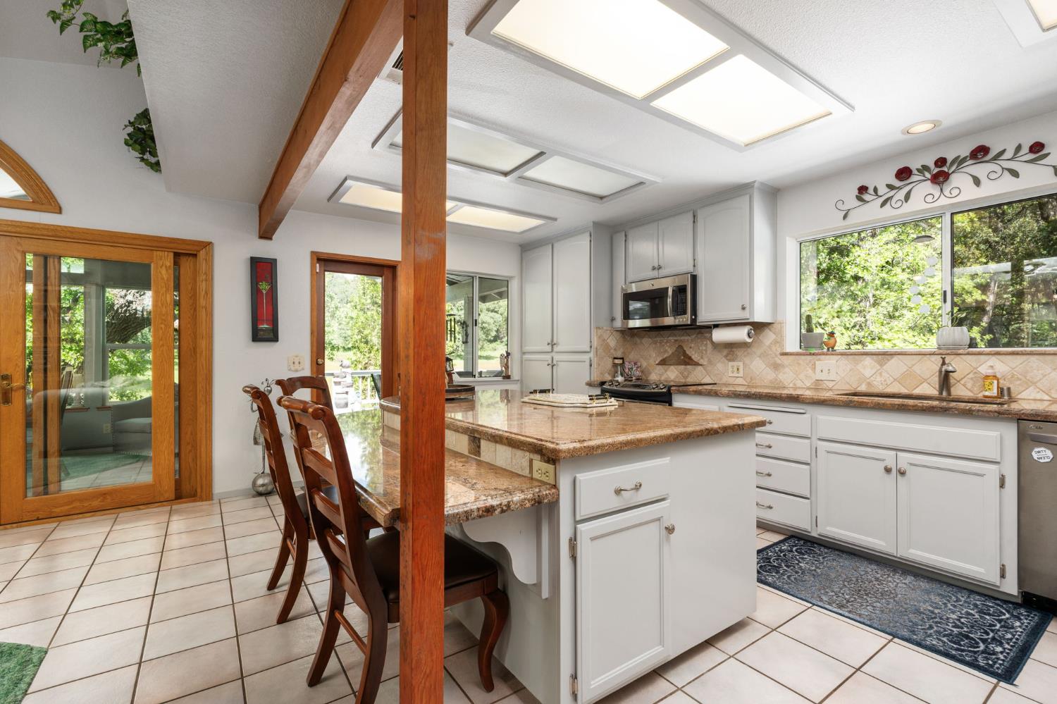 36556 Mudge Ranch Rd, Coarsegold, CA 93614