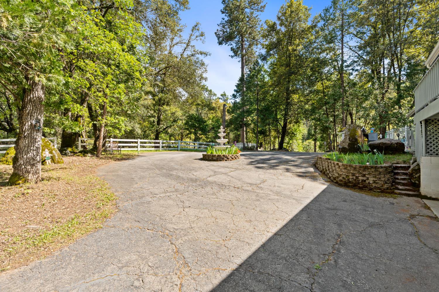 36556 Mudge Ranch Rd, Coarsegold, CA 93614