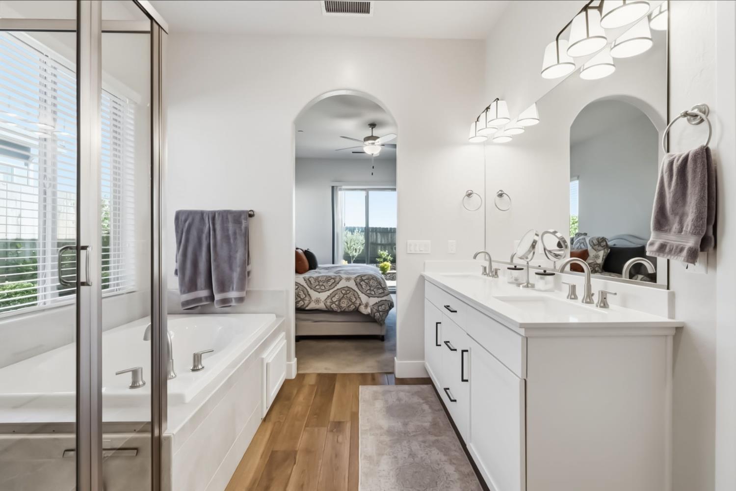 19707 Goldfield Ln, Friant, CA 93626