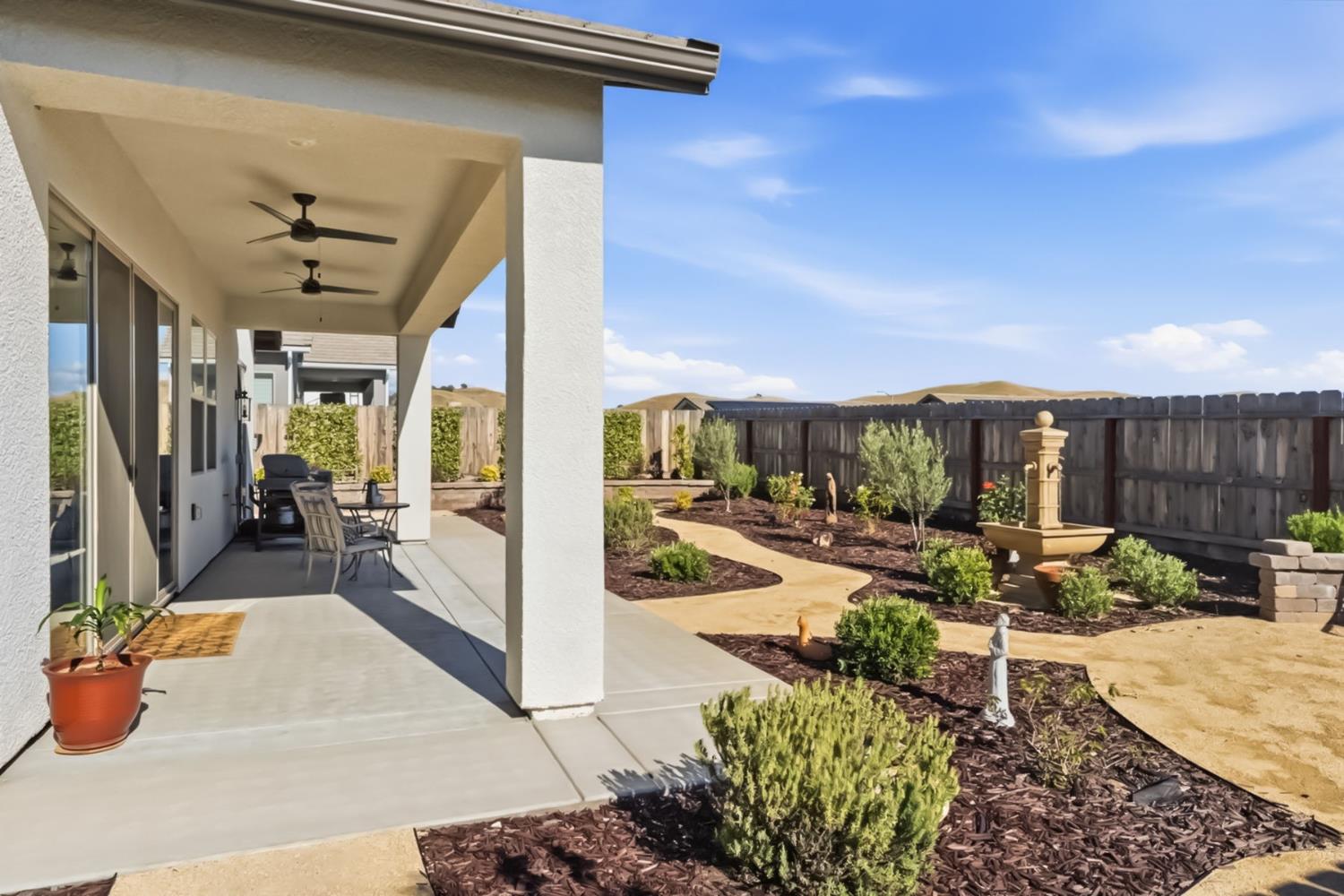 19707 Goldfield Ln, Friant, CA 93626