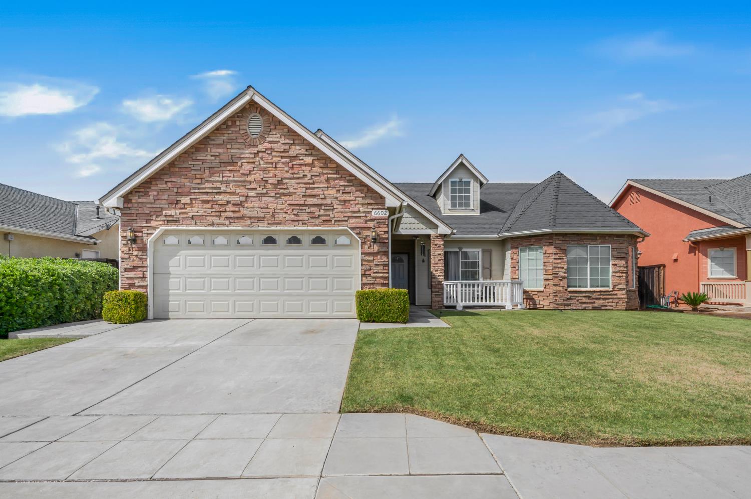 6602 E Lowe Ave, Fresno, CA 93727