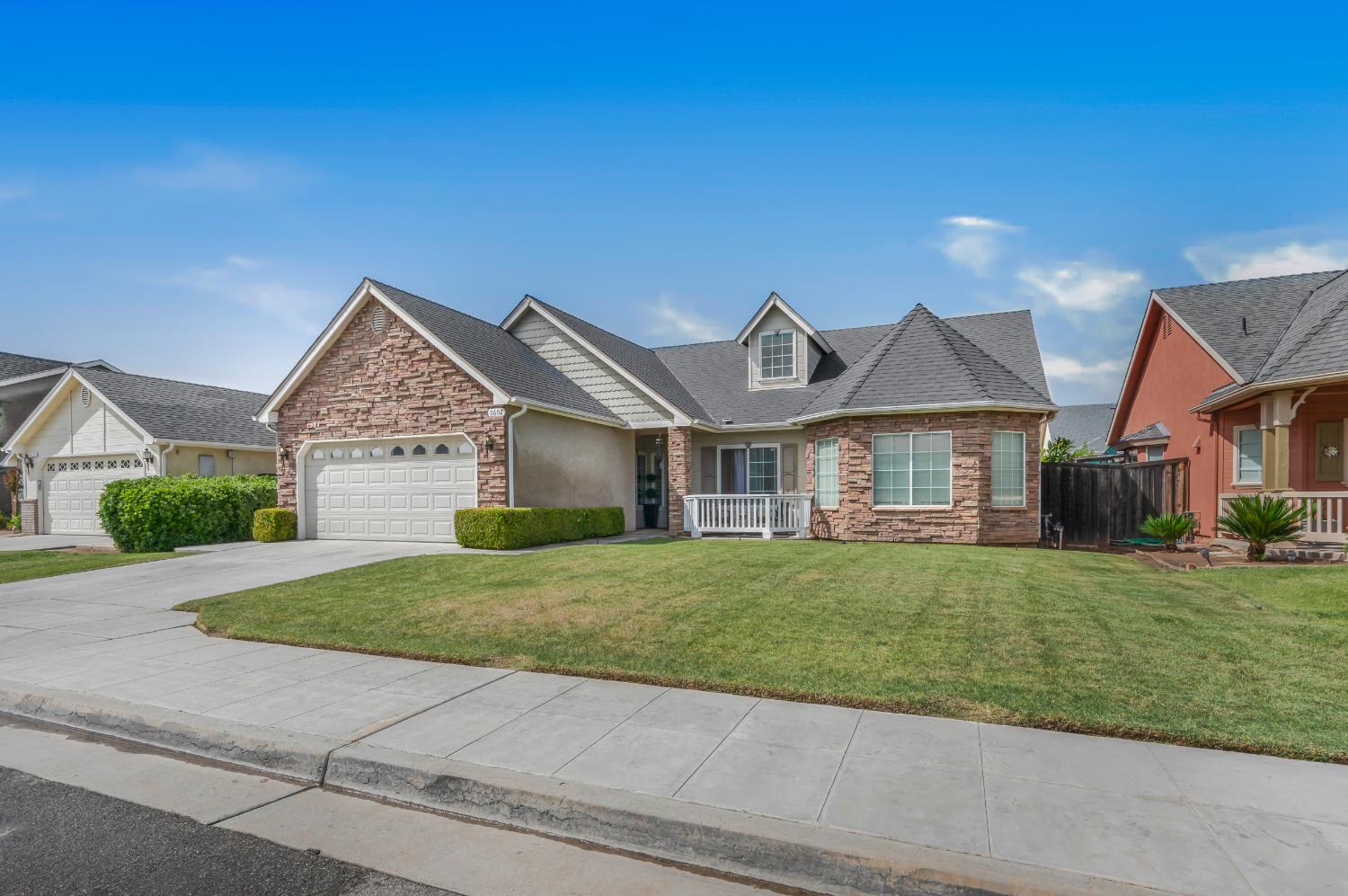 6602 E Lowe Ave, Fresno, CA 93727