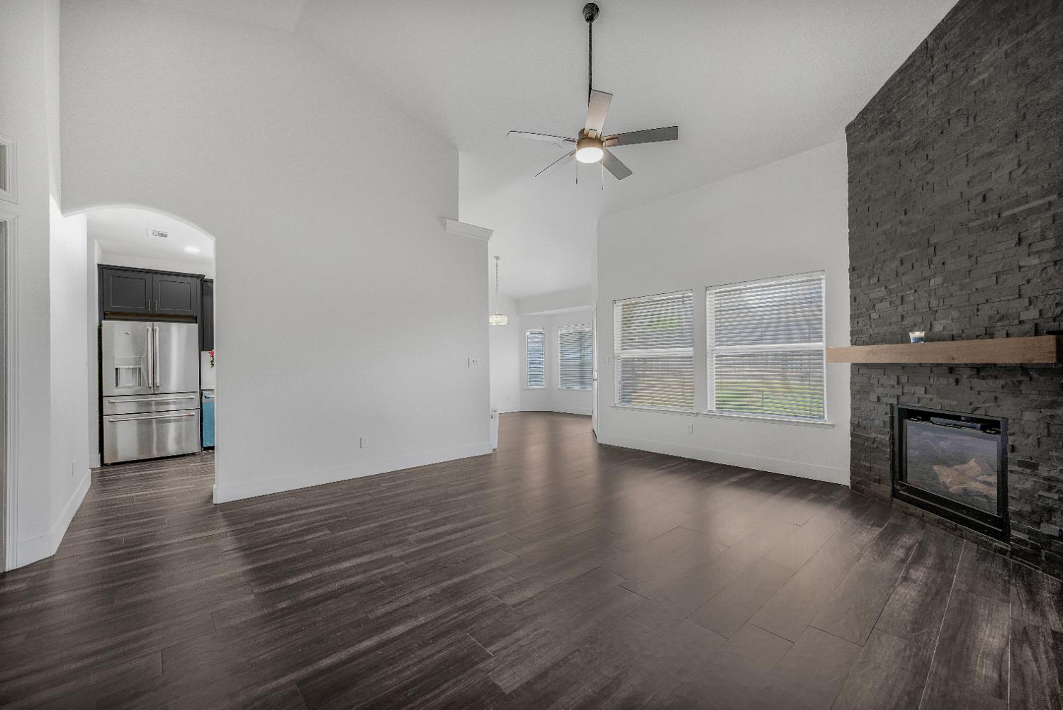 6602 E Lowe Ave, Fresno, CA 93727