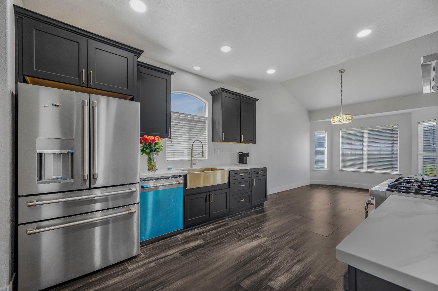 6602 E Lowe Ave, Fresno, CA 93727