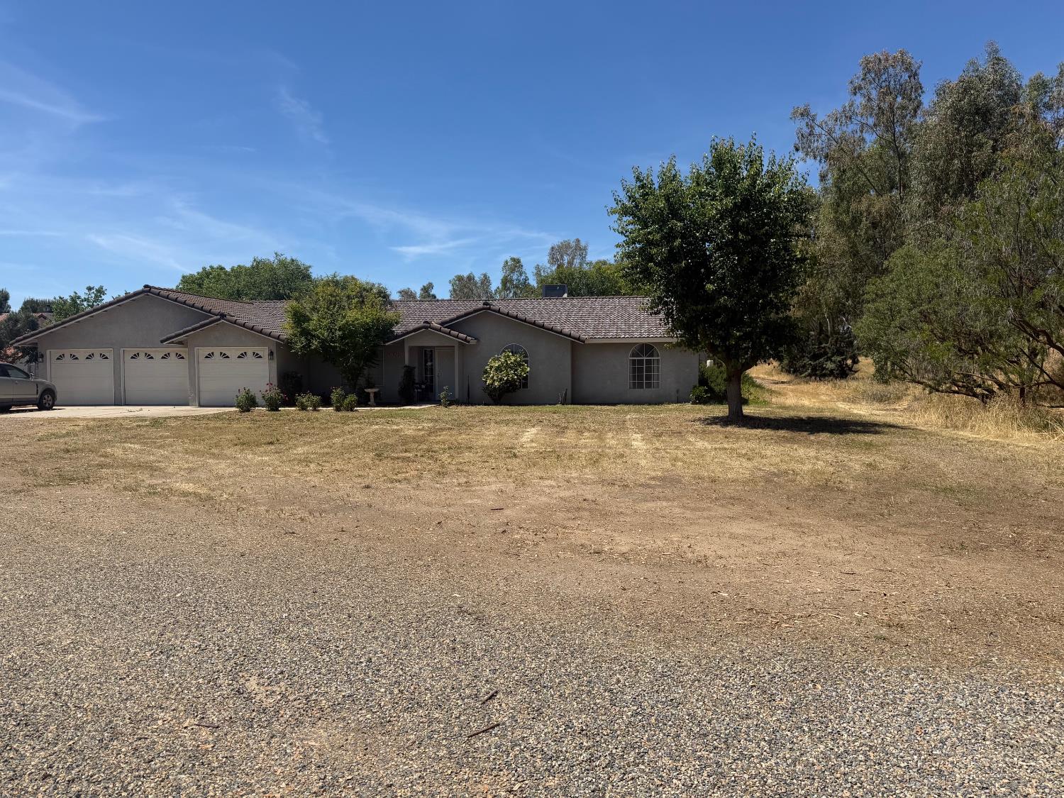 16638 Mark Rd, Madera, CA 93636