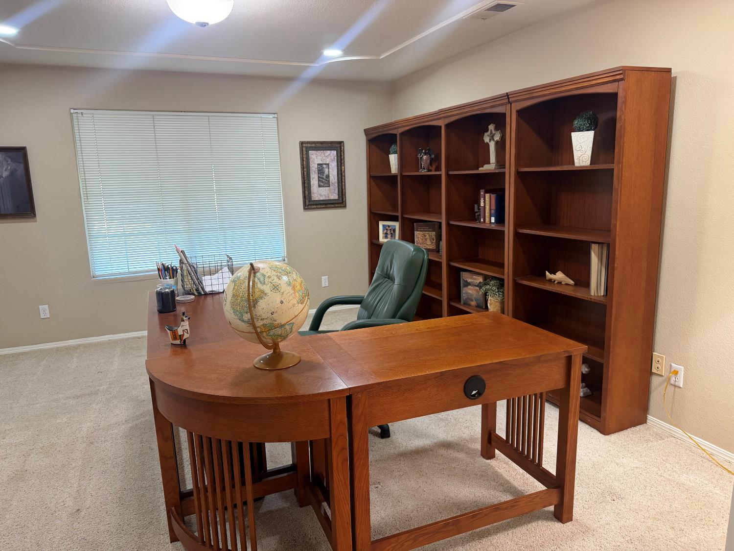 16638 Mark Rd, Madera, CA 93636