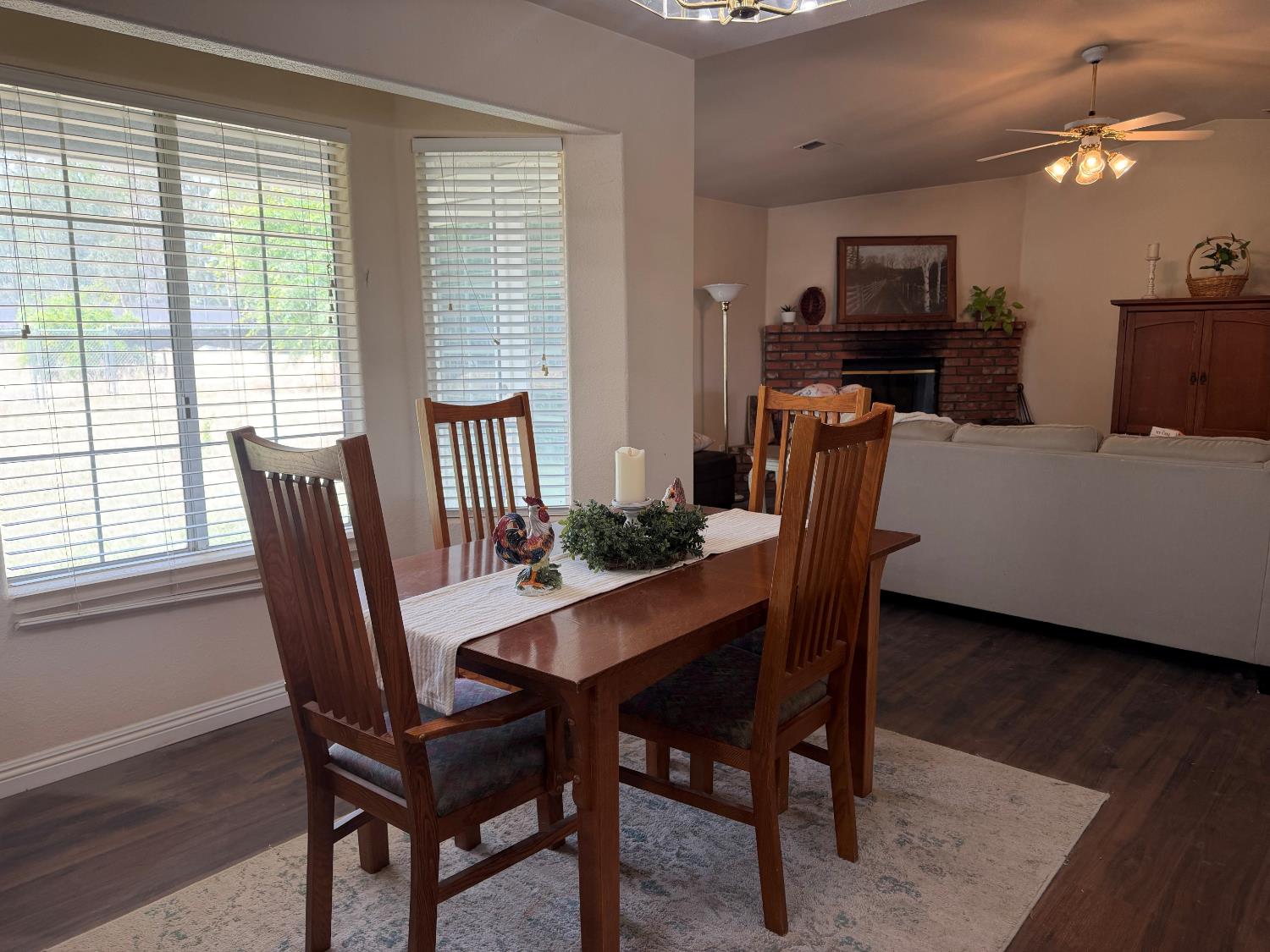 16638 Mark Rd, Madera, CA 93636