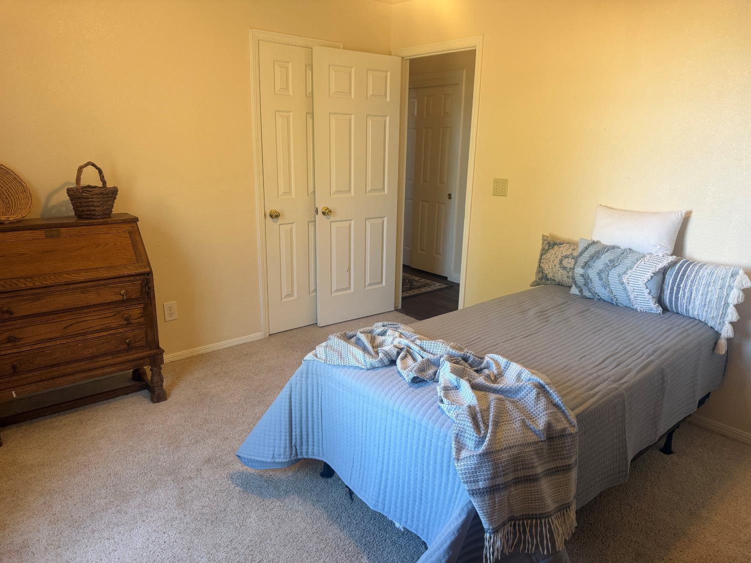 16638 Mark Rd, Madera, CA 93636