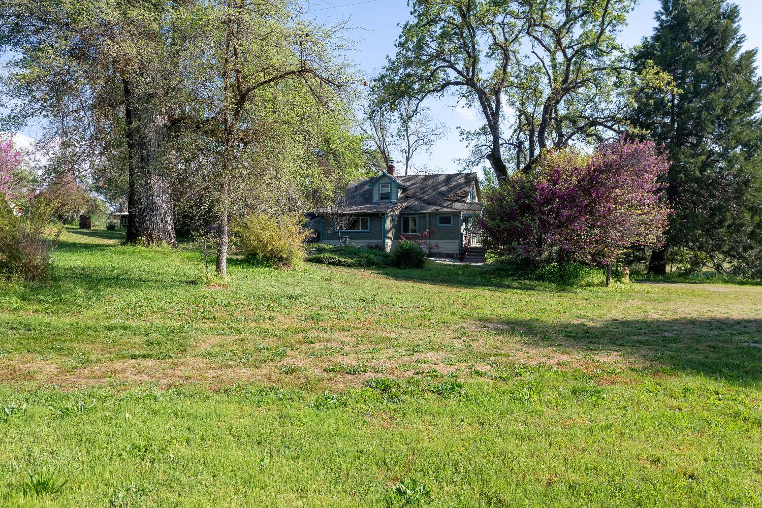 42655 Highway 49, Ahwahnee, CA 93601