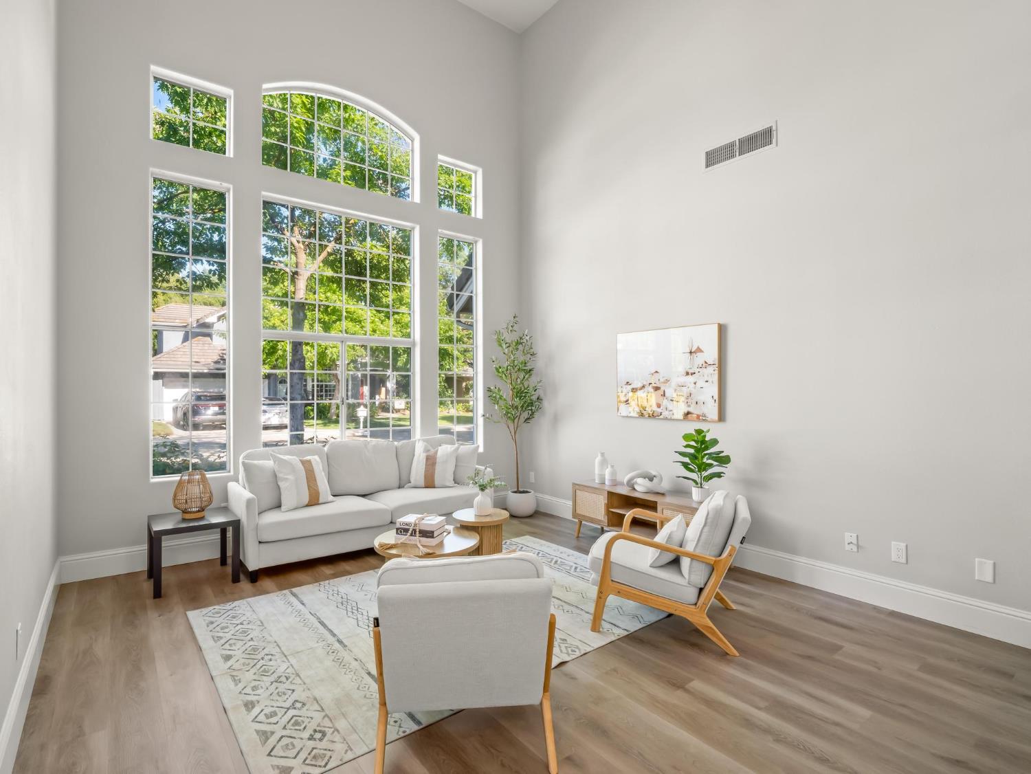 9309 N Bayford St, Fresno, CA 93720