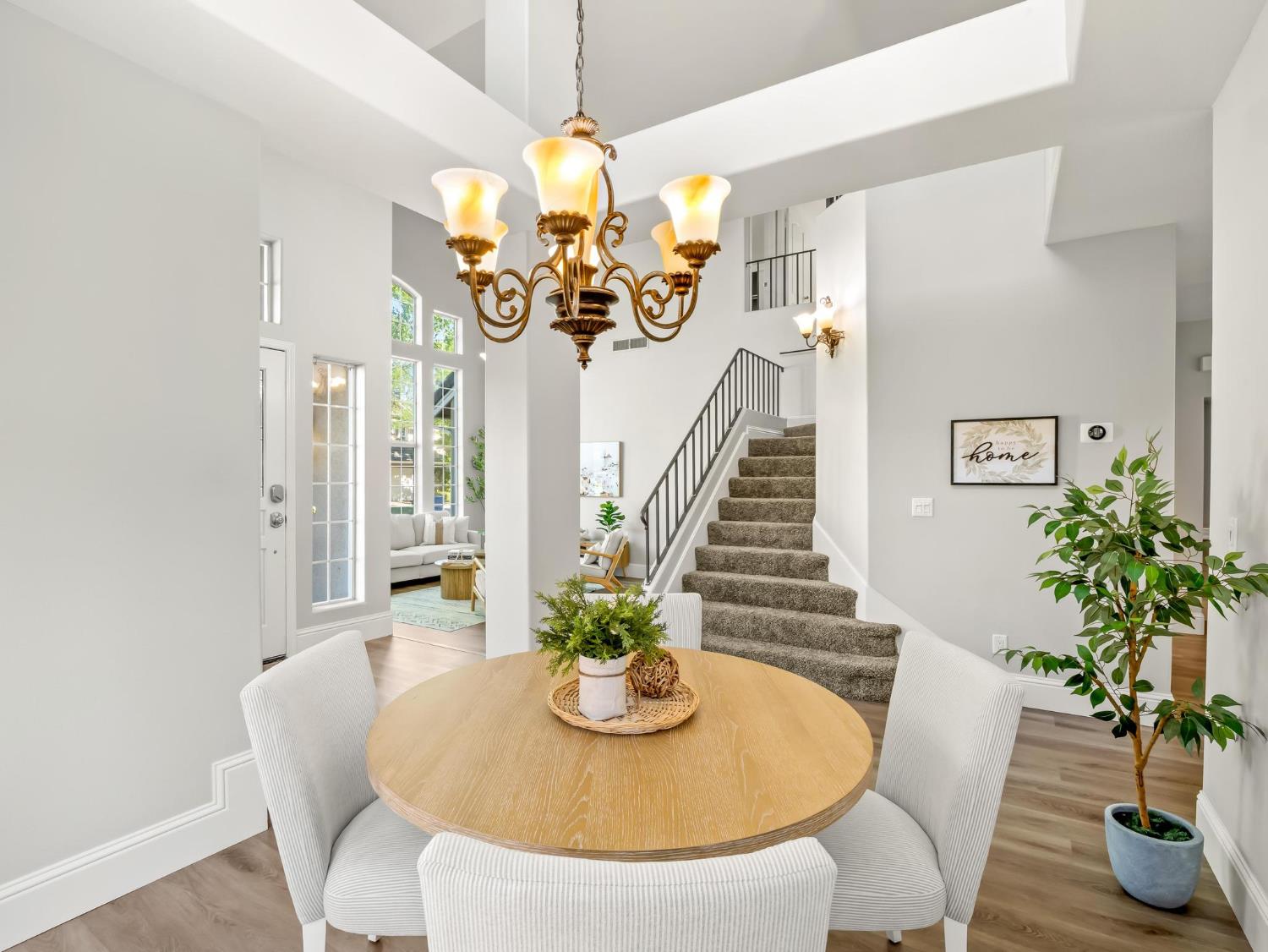 9309 N Bayford St, Fresno, CA 93720