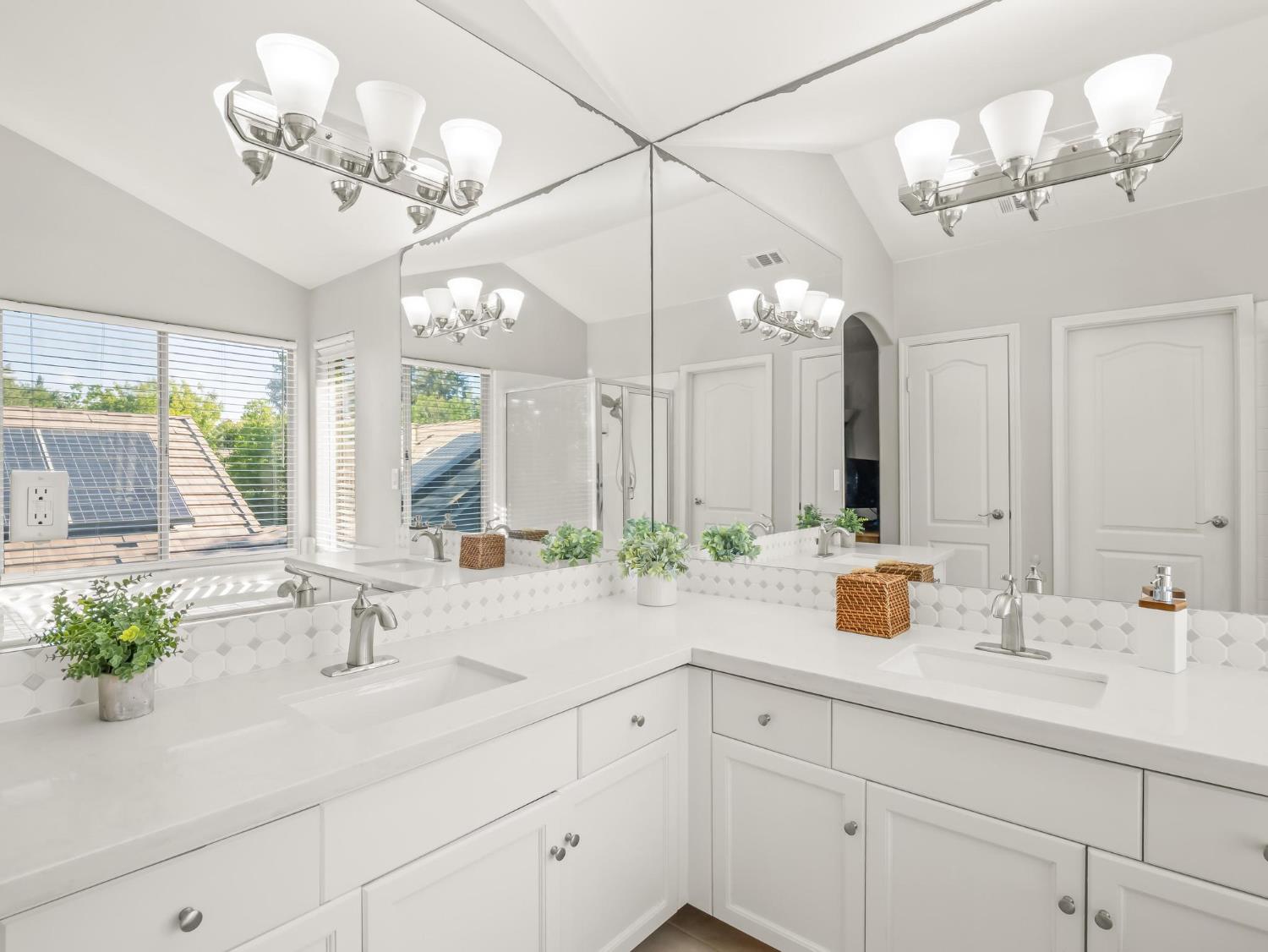 9309 N Bayford St, Fresno, CA 93720