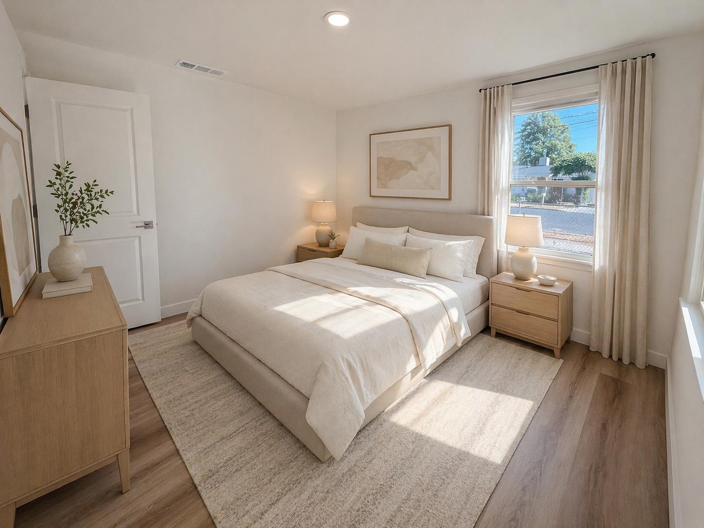 4155 E Clay Ave, Fresno, CA 93702