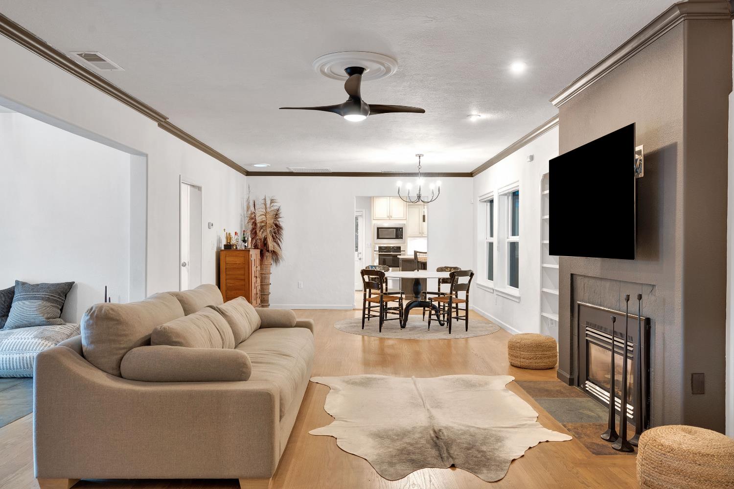 4064 N Wishon Ave, Fresno, CA 93704