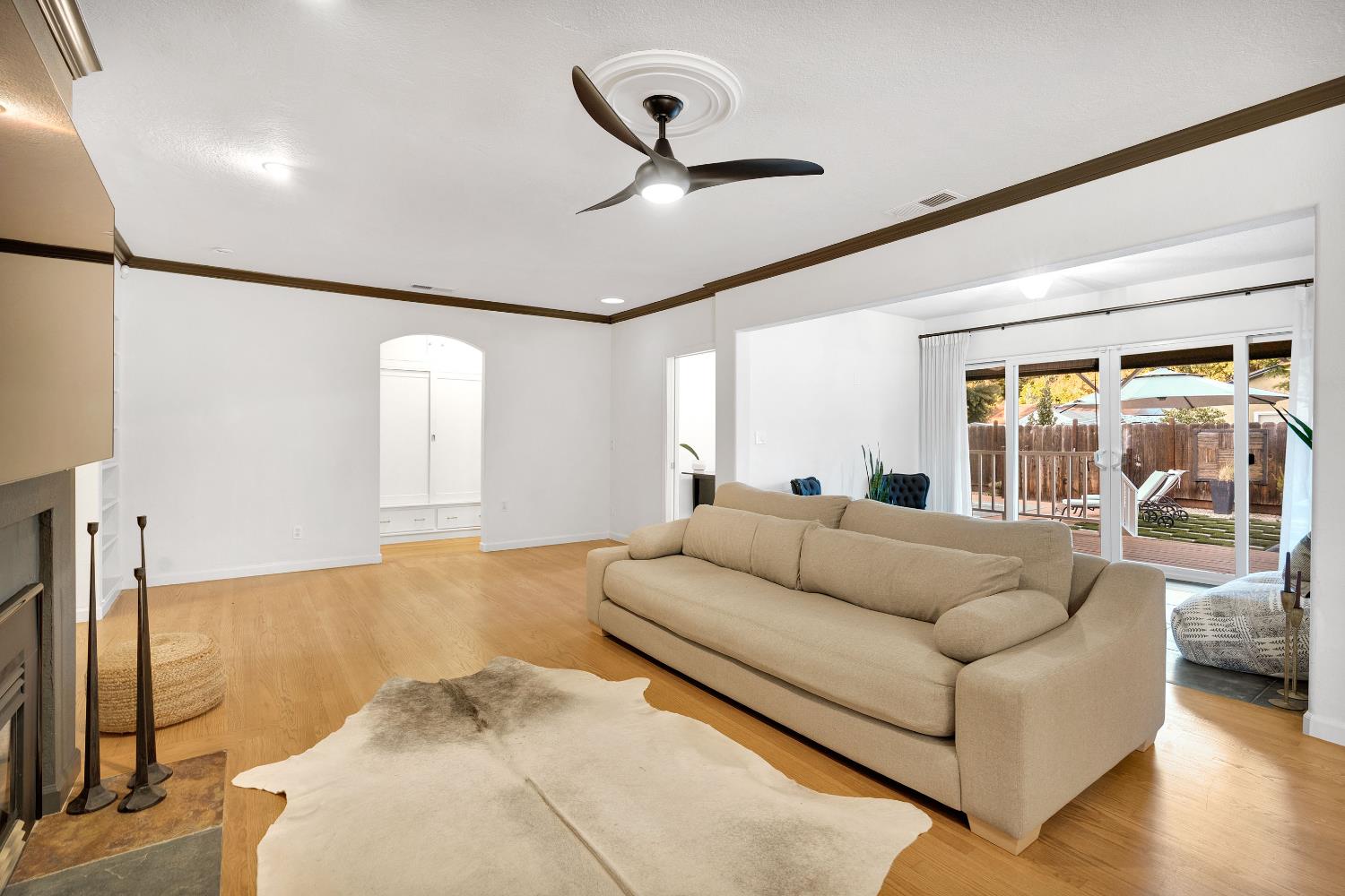 4064 N Wishon Ave, Fresno, CA 93704