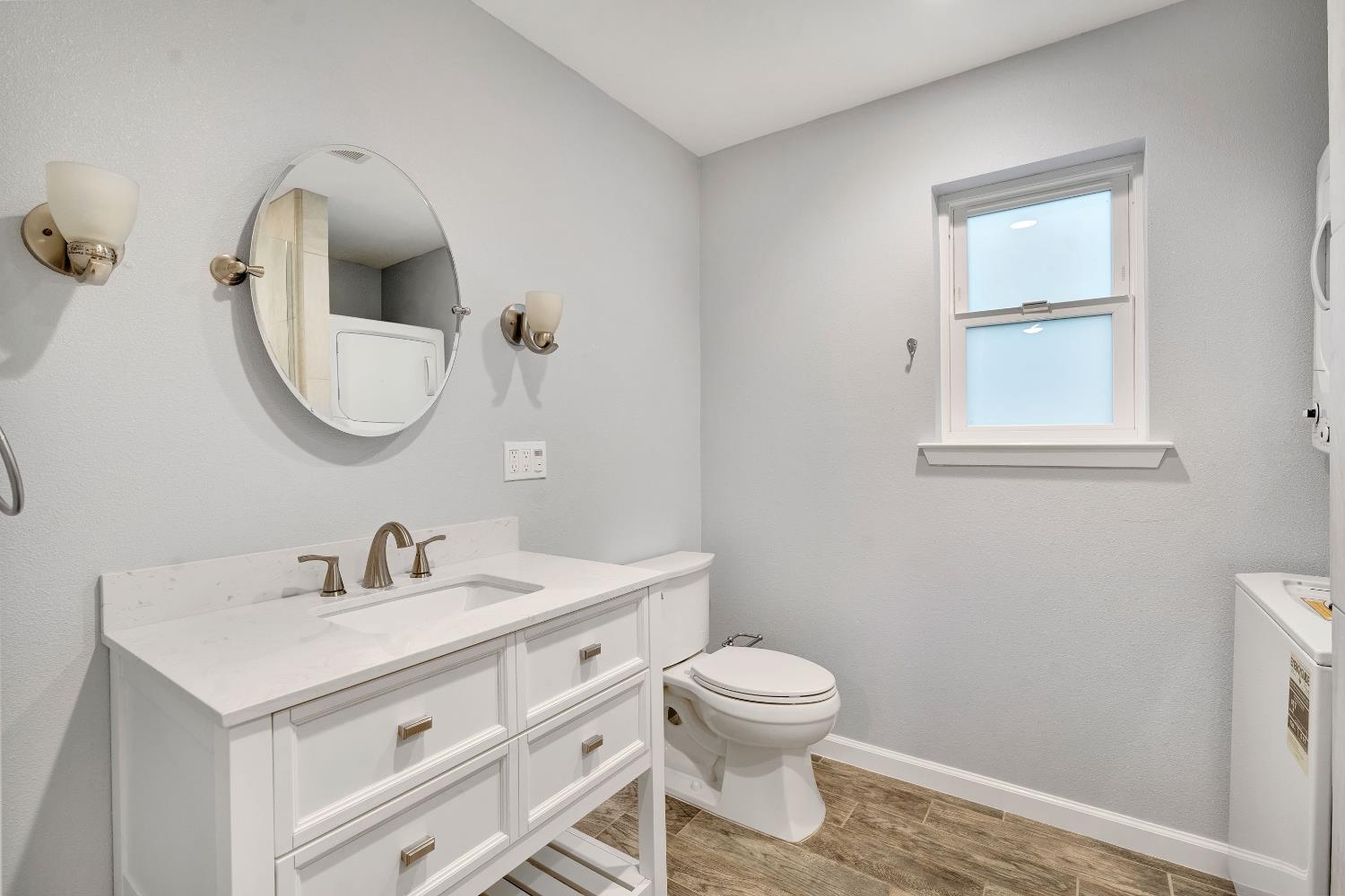 4064 N Wishon Ave, Fresno, CA 93704