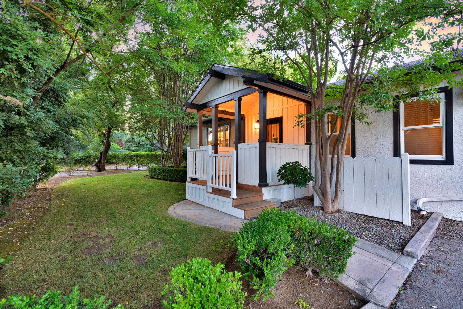 4064 N Wishon Ave, Fresno, CA 93704