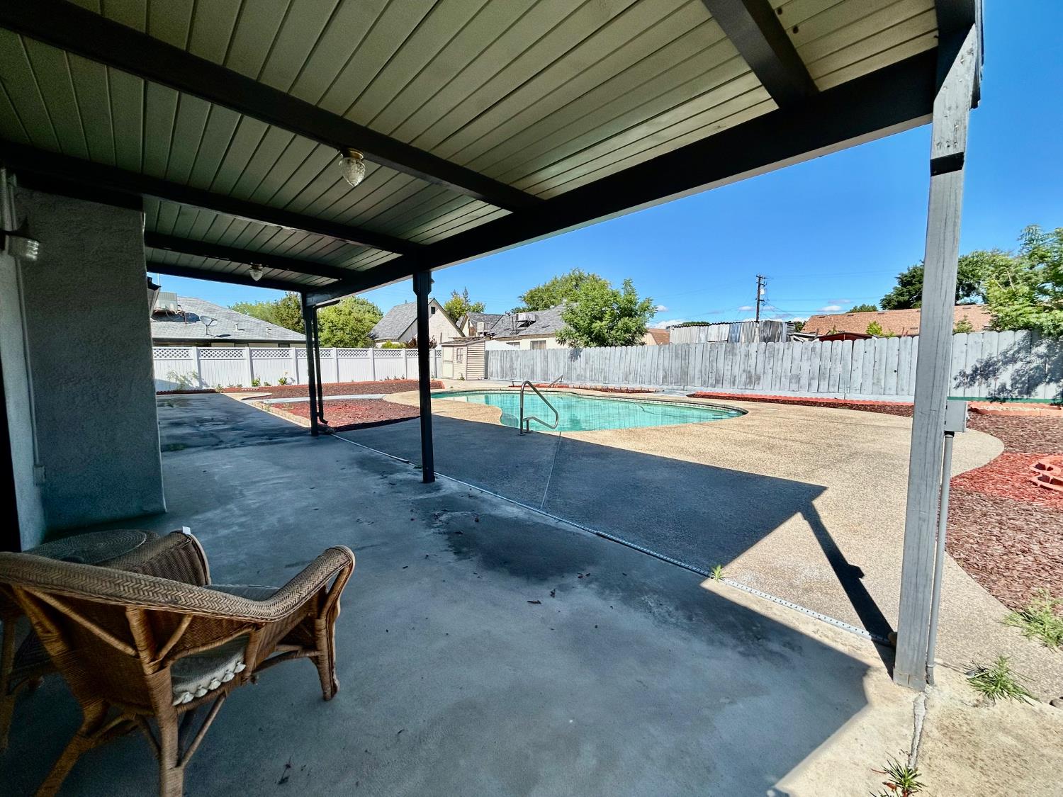 55 oxford Ave, Clovis, CA 93612