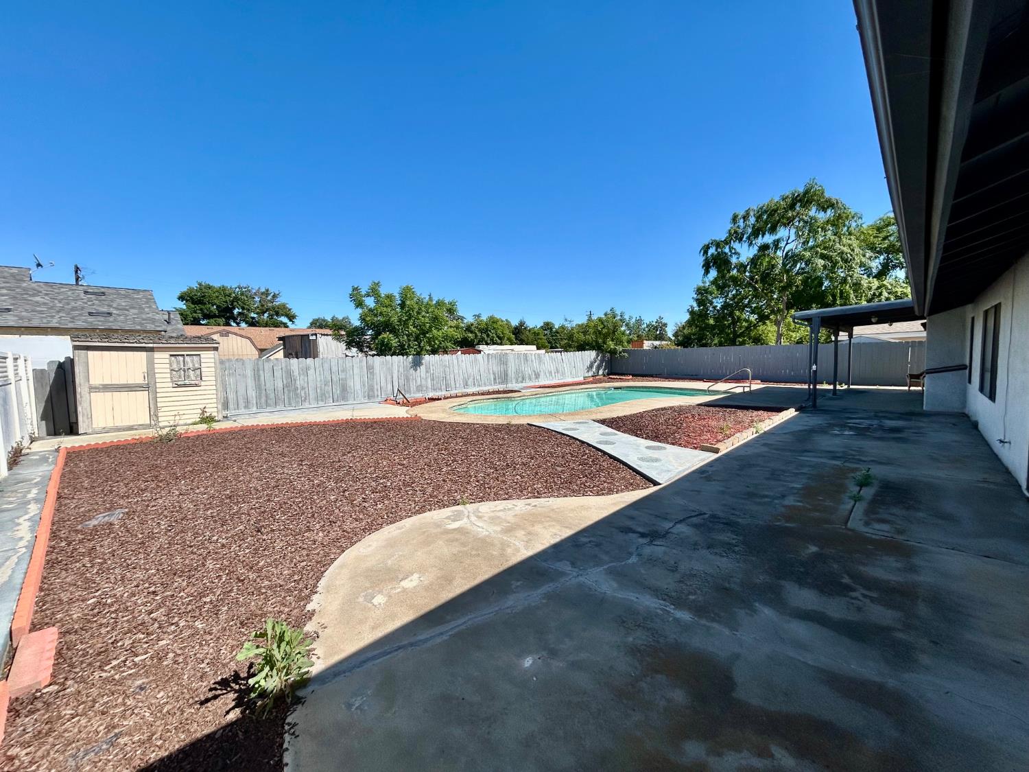55 oxford Ave, Clovis, CA 93612