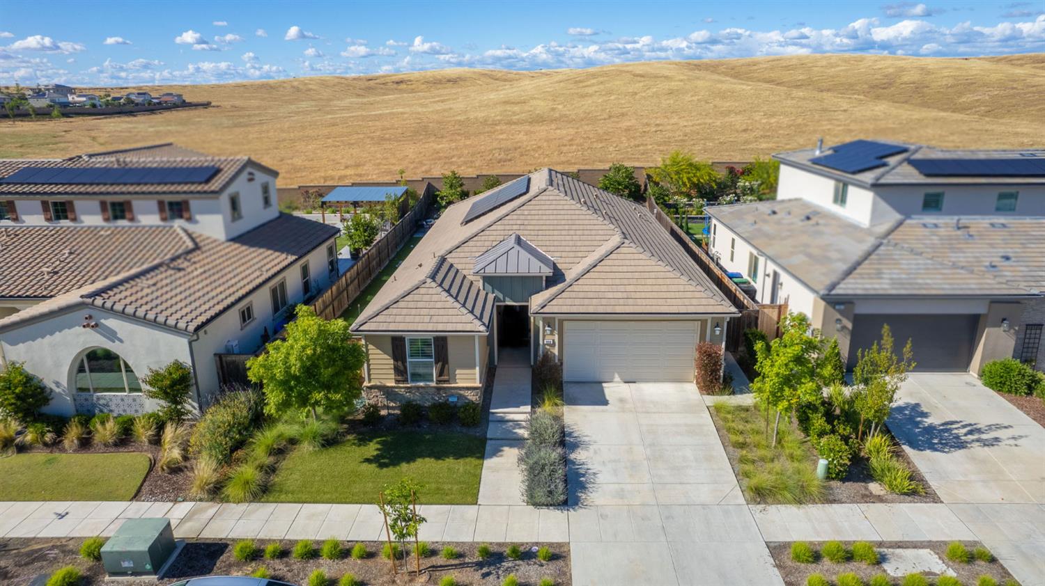 999 Little Canyon Drive, Madera, CA 93636