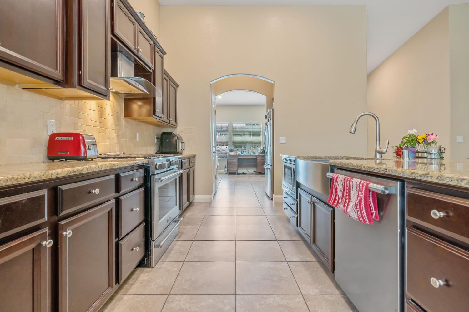 3938 W vine Ave, Visalia, CA 93291