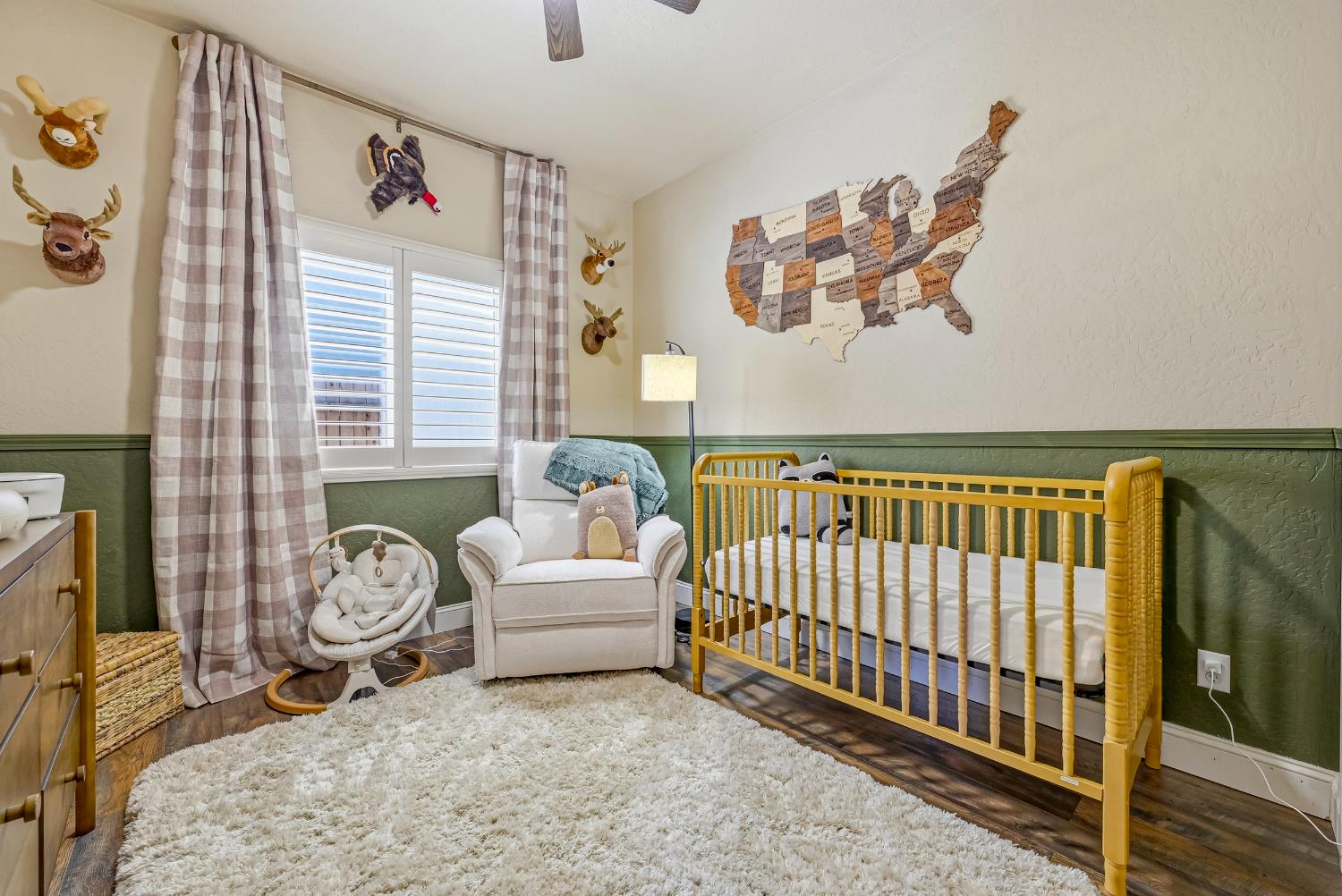 324 Huntington Ave S, Madera, CA 93636