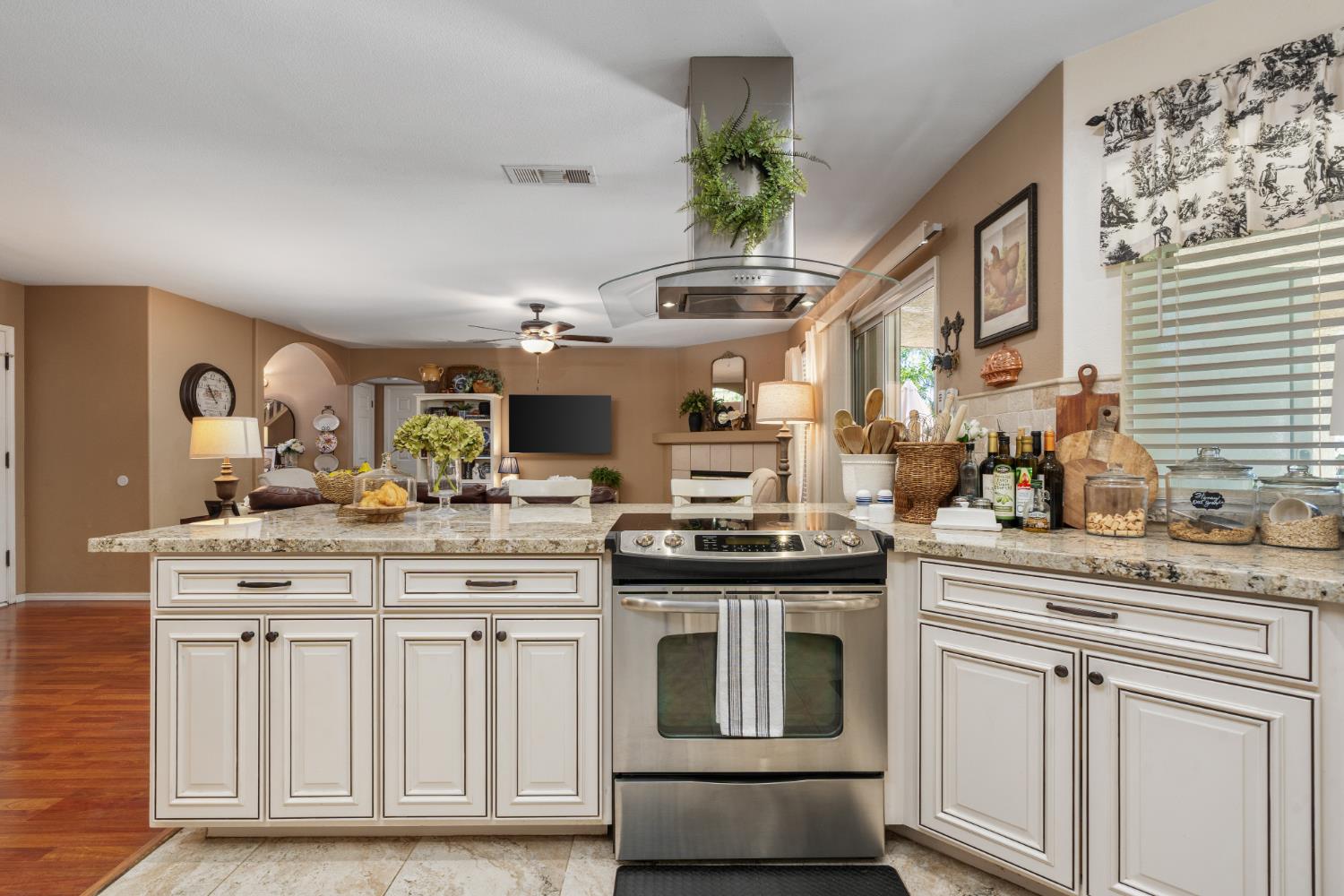 5123 W Browning Ave, Fresno, CA 93722