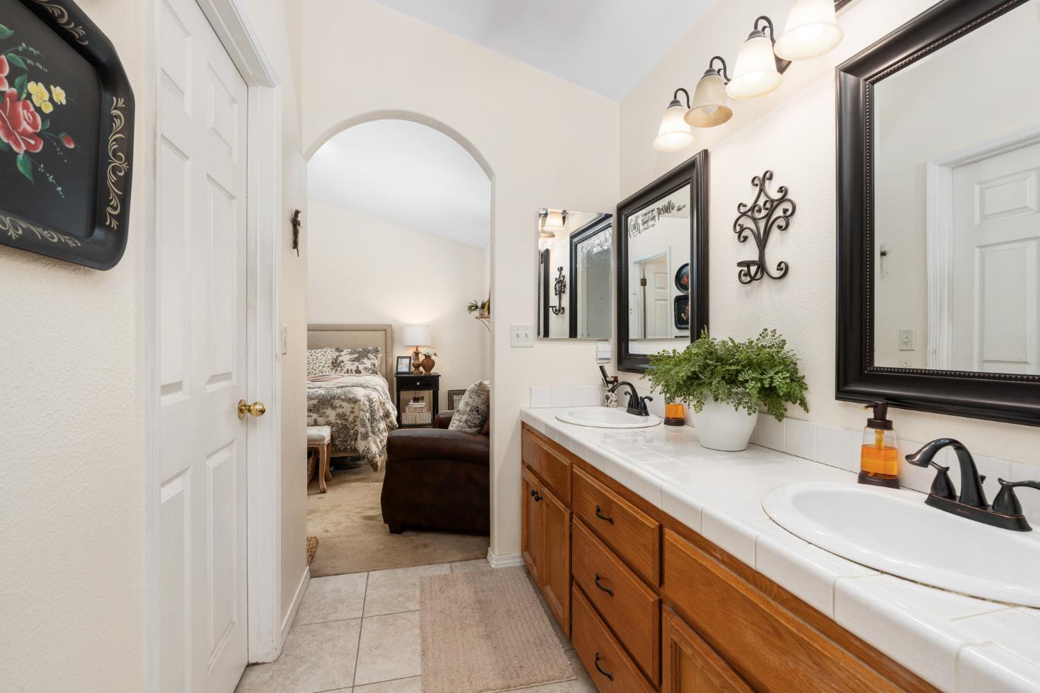 5123 W Browning Ave, Fresno, CA 93722