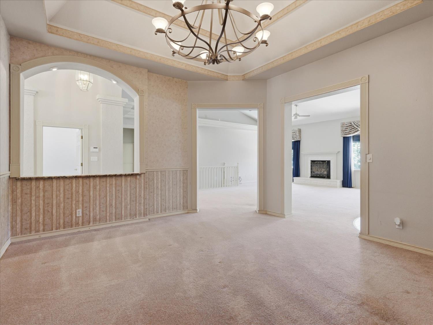 45858 Old Corral Rd, Oakhurst, CA 93614