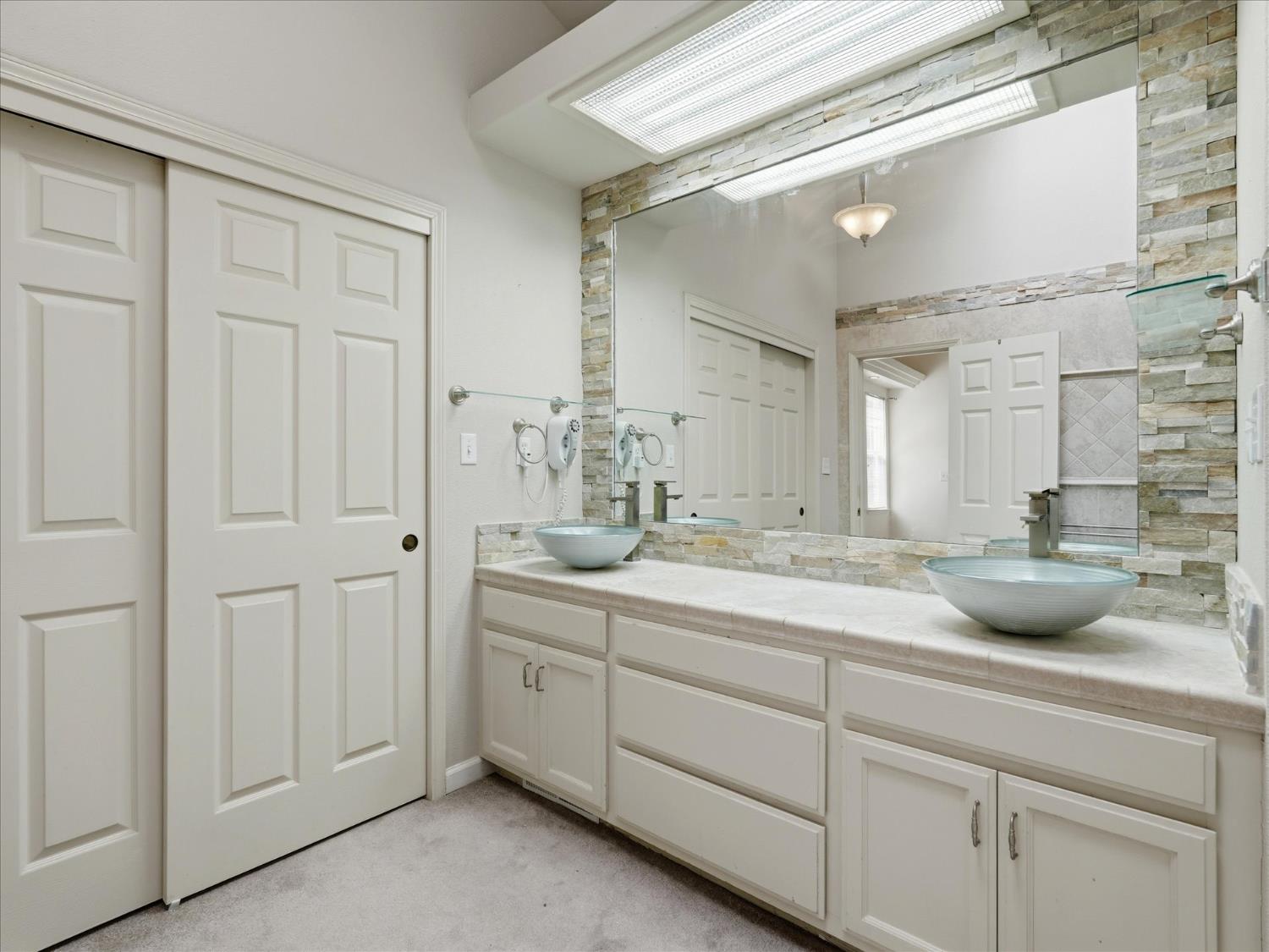 45858 Old Corral Rd, Oakhurst, CA 93614