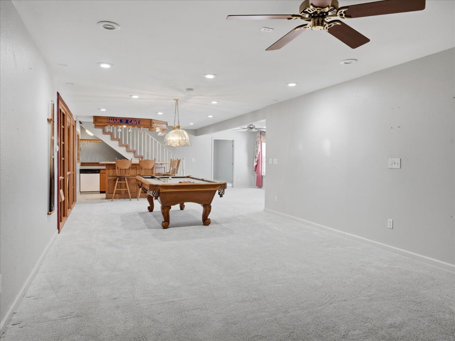 45858 Old Corral Rd, Oakhurst, CA 93614