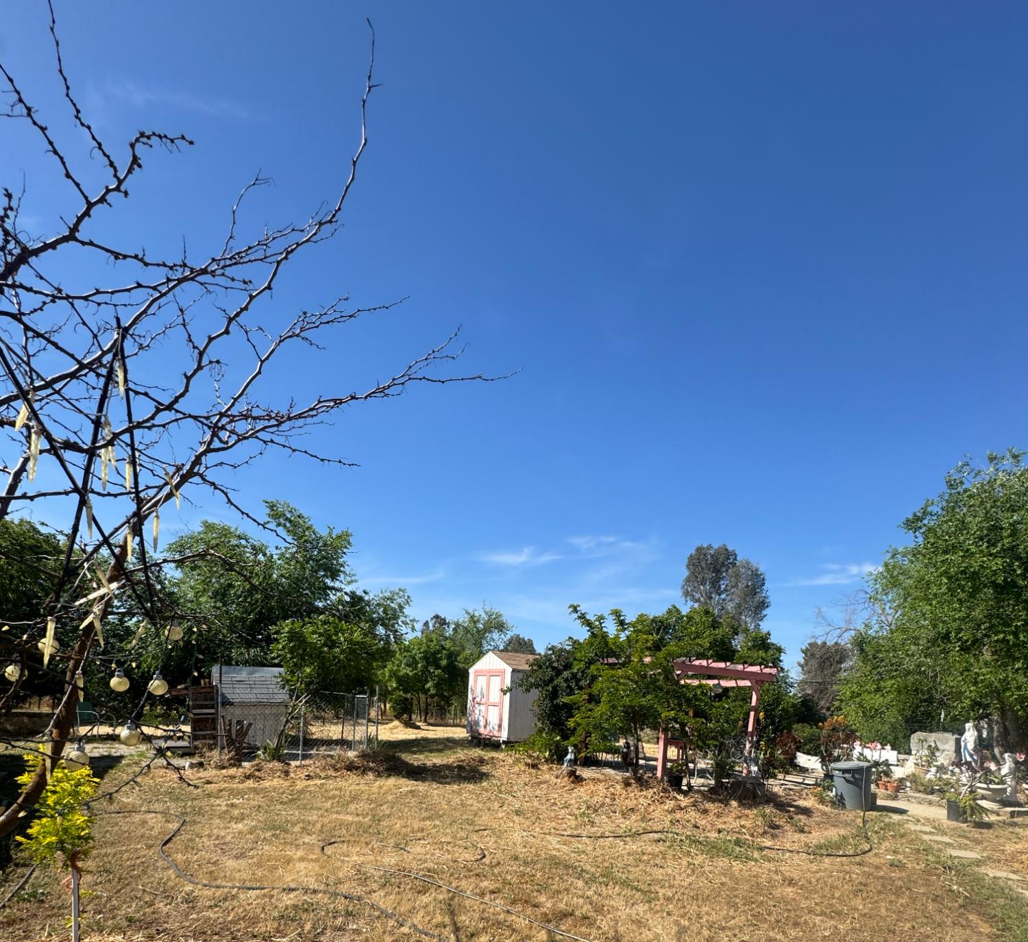 16861 Karen Rd, Madera, CA 93636