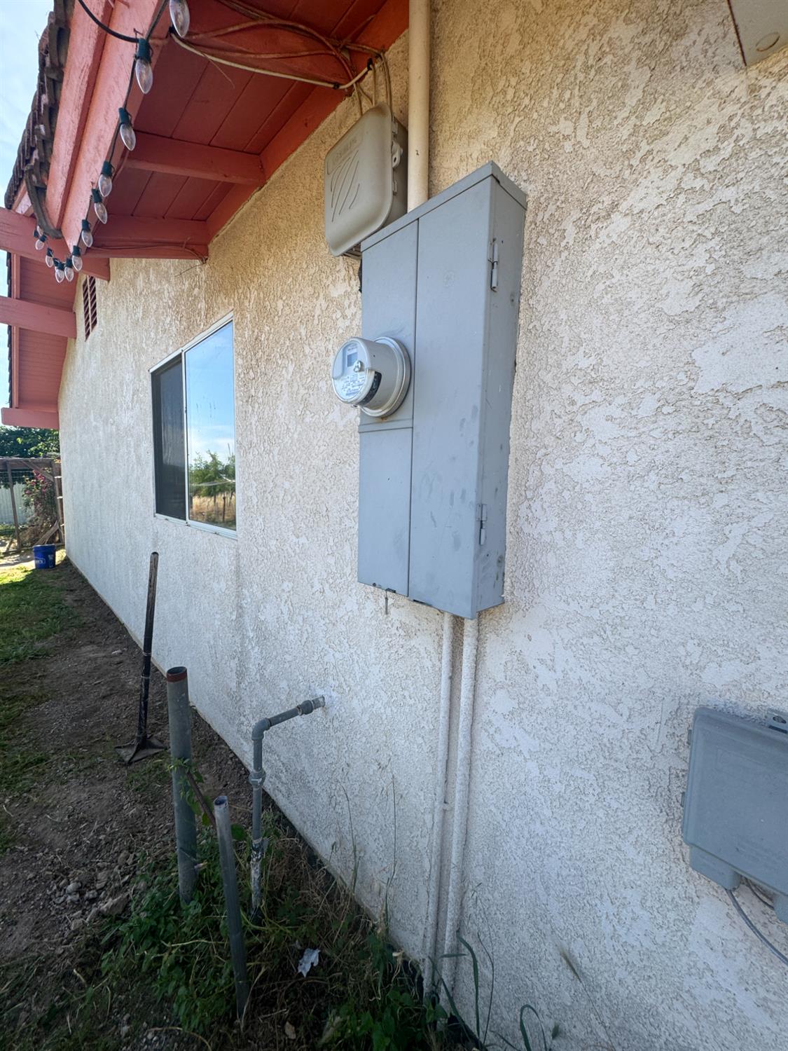 16861 Karen Rd, Madera, CA 93636