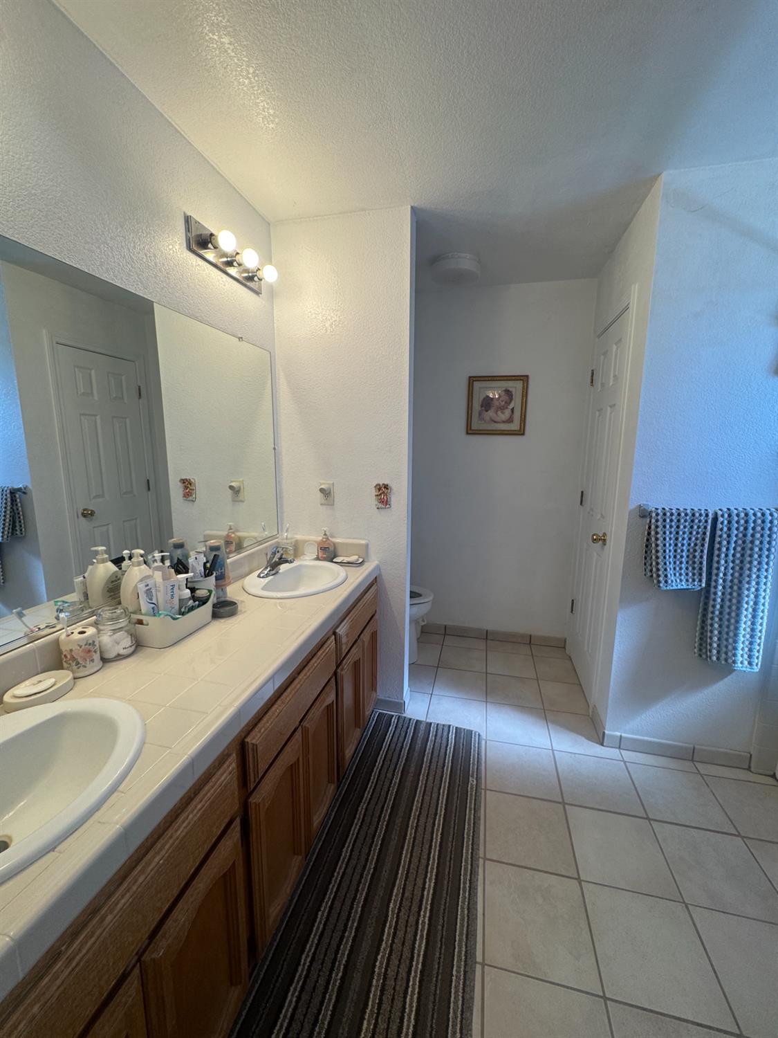 16861 Karen Rd, Madera, CA 93636